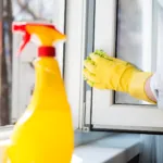 Come pulire gli infissi in PVC: la guida definitiva per farli durare a lungo